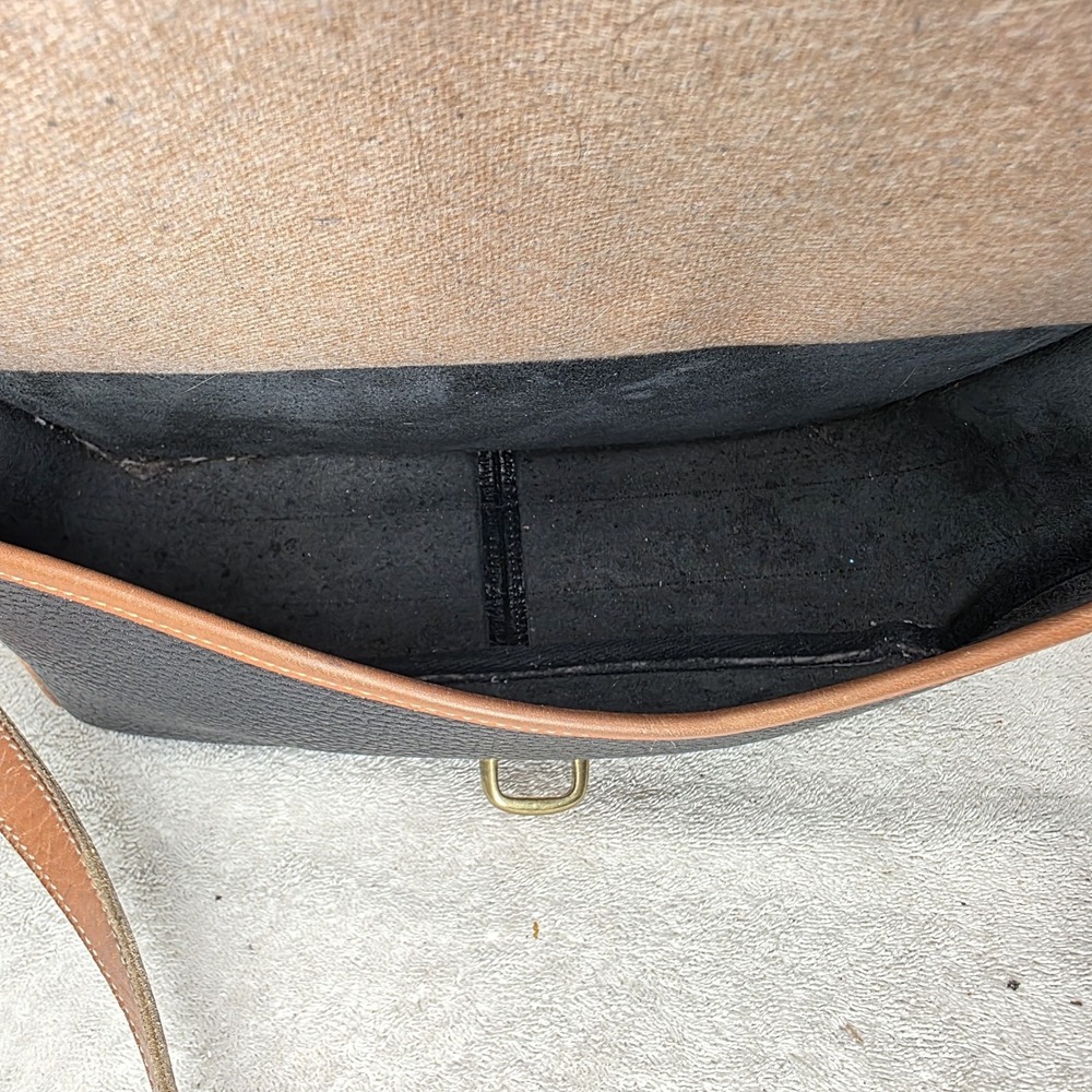 Vintage Dooney & Bourke All-Weather Leather Equestrian Crossbody Bag - Picture 10 of 16